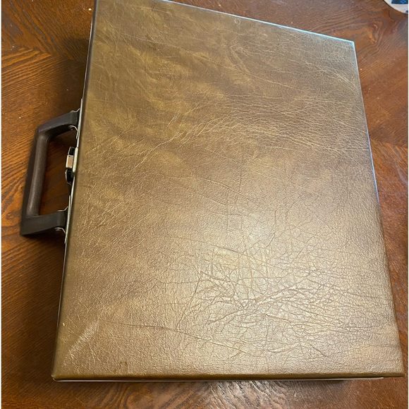 Vintage brown coin collectors briefcase - Picture 6 of 6